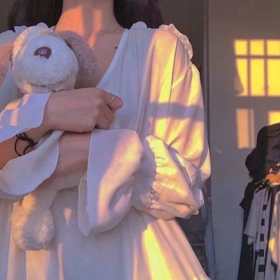 金爪女郎